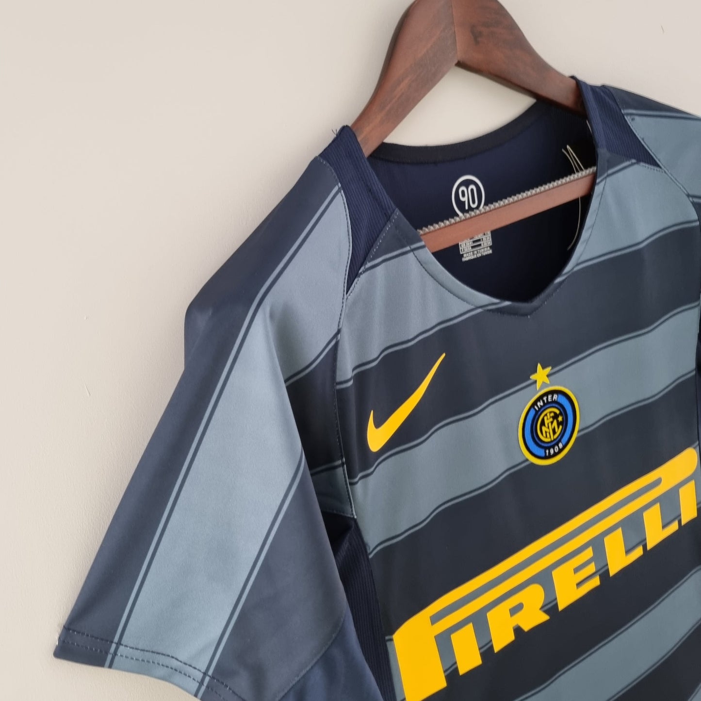 Maillot de football rétro Internazionale Milan 2004/2005