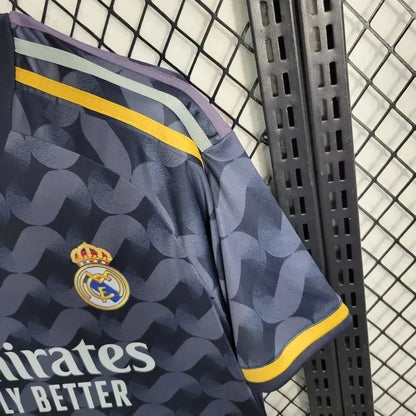 Maillot de football extérieur du Real Madrid 2023/2024